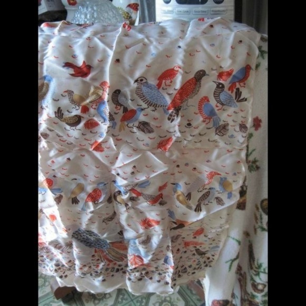Echo 100% Silk ? Pheasant Birds Harvest Colors Themed Scarf Shawl Handkerchief - Picture 9 of 12
